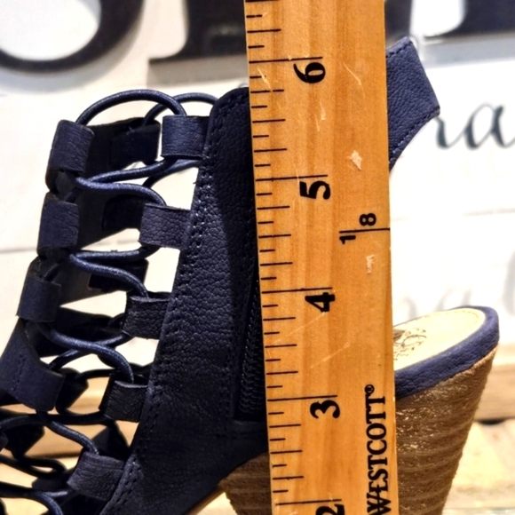 Vince Camuto Eliaz Blue Cutout Gladiator Dress Sandals Wmns Sz 7.5 - Picture 8 of 8